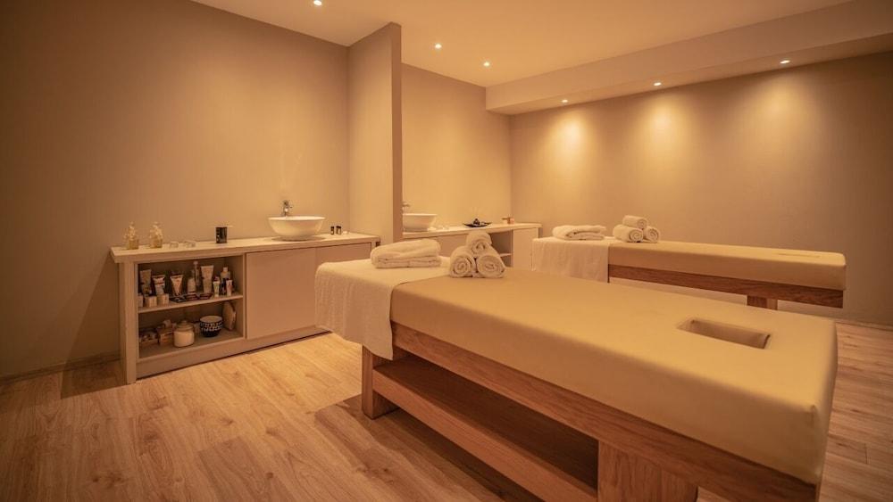 Selyria Resort Tsilivi  Bagian luar foto